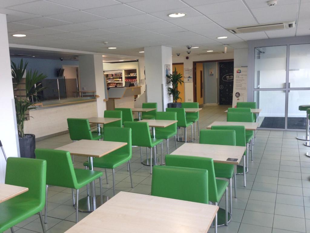 Ibis Budget Newport Exteriér fotografie