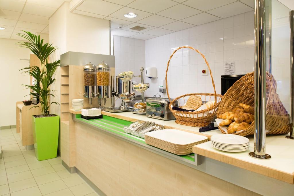 Ibis Budget Newport Exteriér fotografie