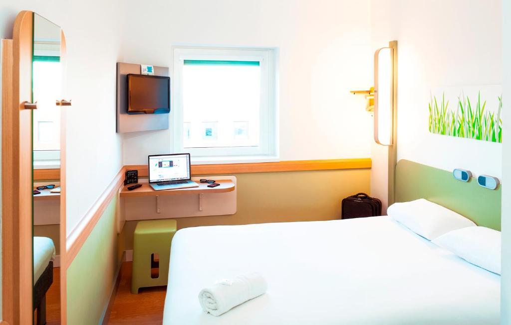 Ibis Budget Newport Pokoj fotografie